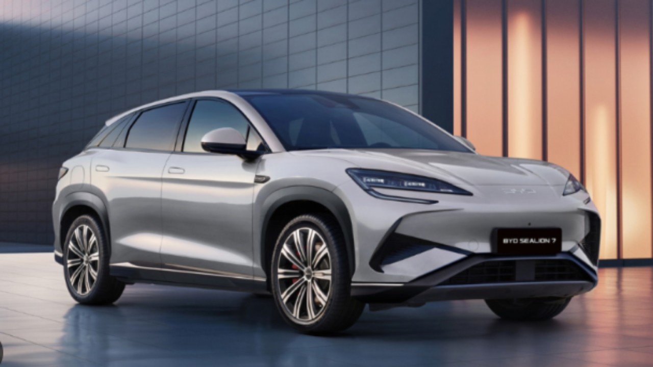 BYD Sealion 7