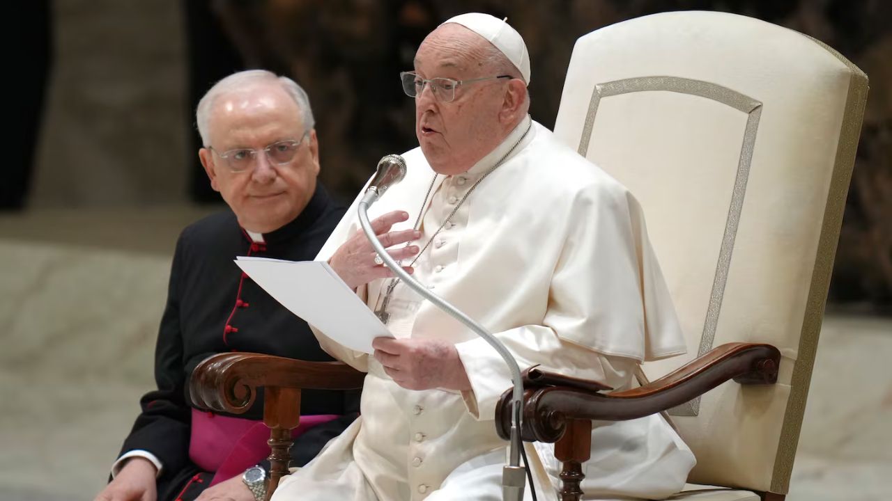 Pope Francis Vatican Asthma Pneumonia 