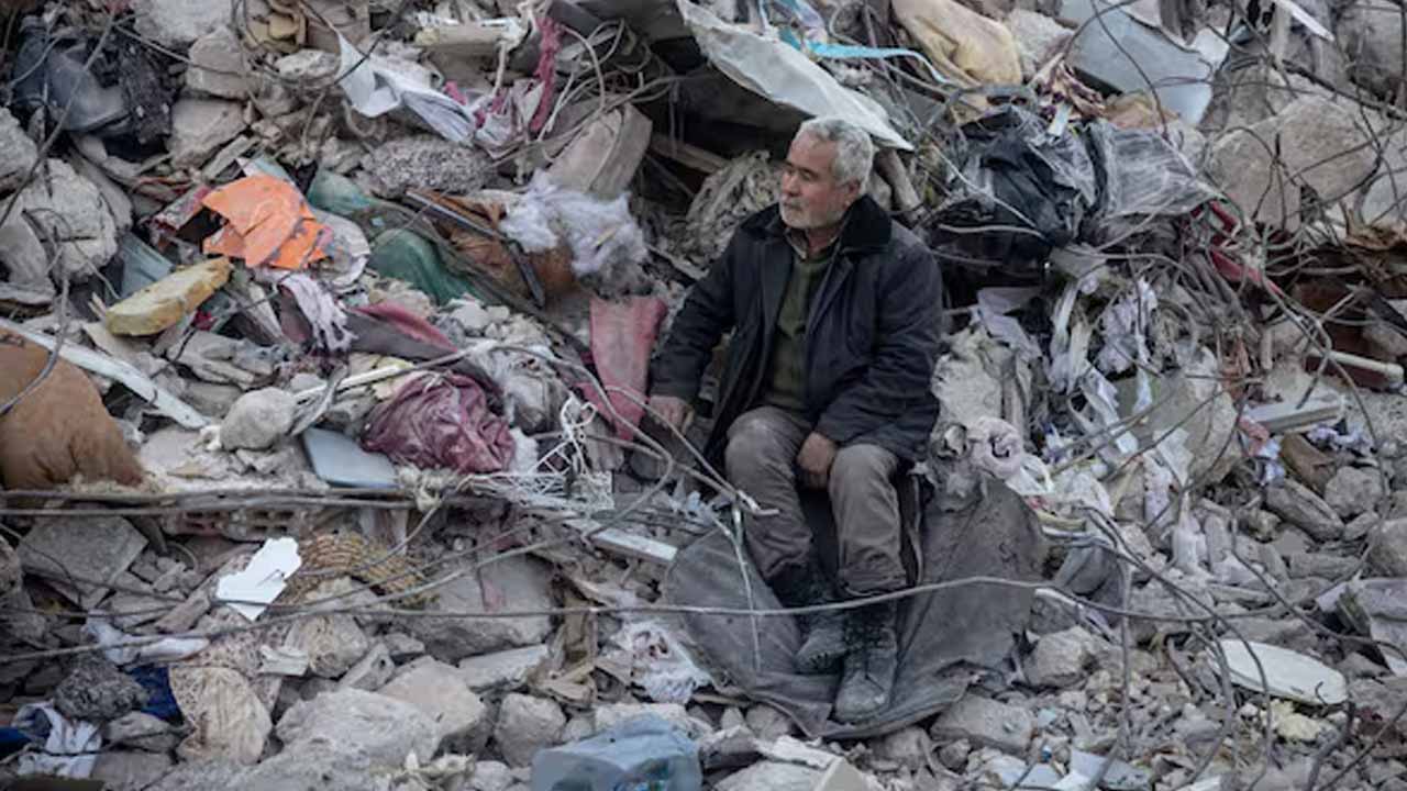 6.2 magnitude earthquake hits Turkey