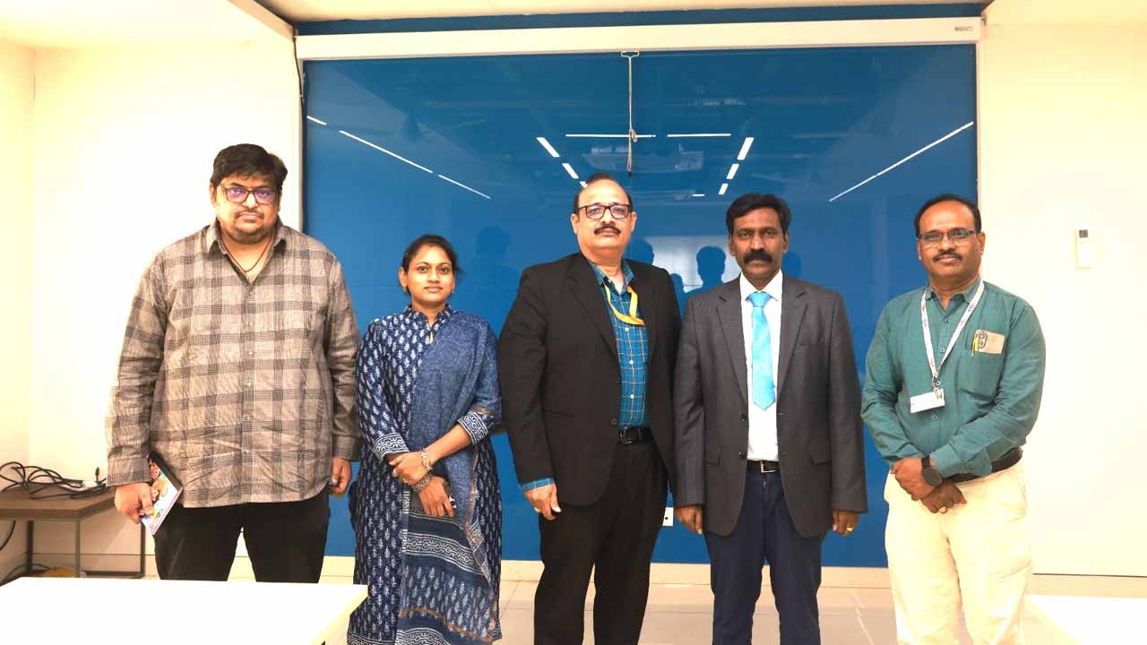 KLH Global Business School unveils new center