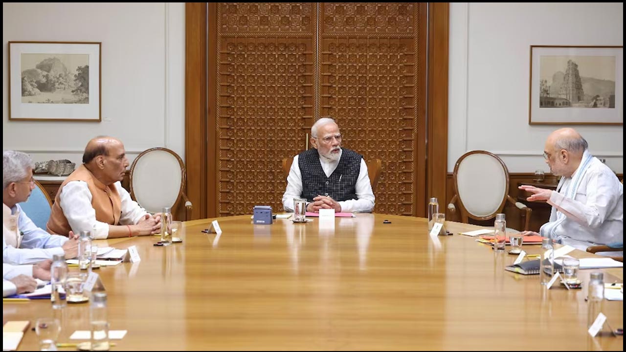 Pahalgam Terror Attack : పాకిస్తాన్ కు భారత్ బిగ్ షాక్..ఇక కోలుకోవడం కష్టమే ! Modi Govt's Big Action Afte