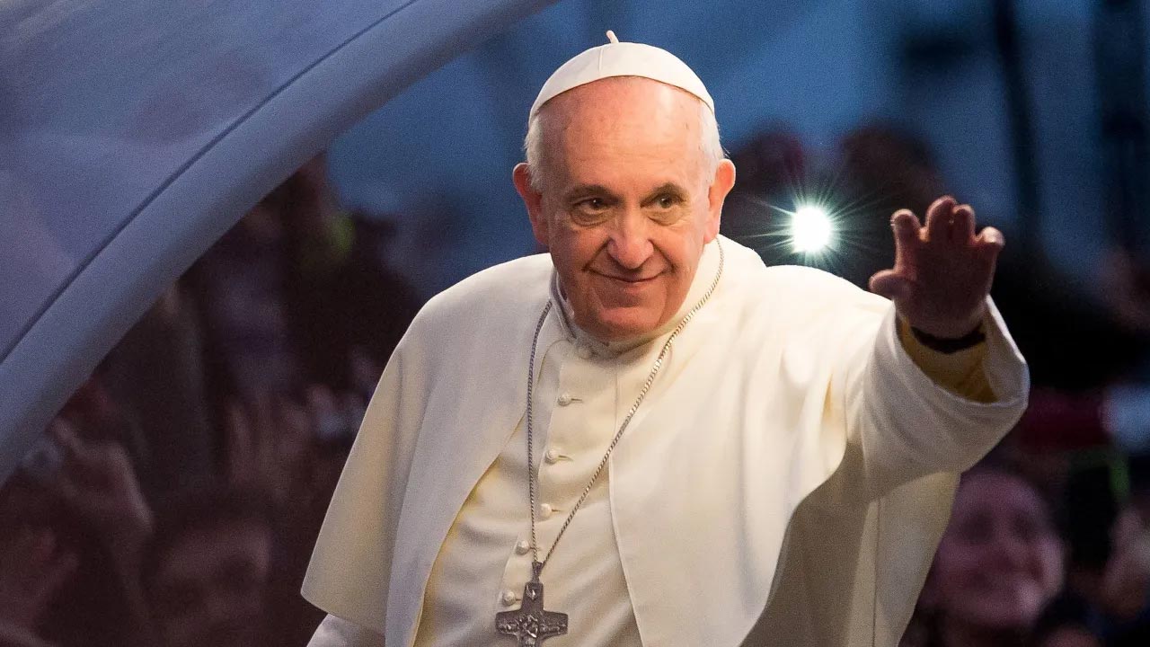 Pope Francis Income