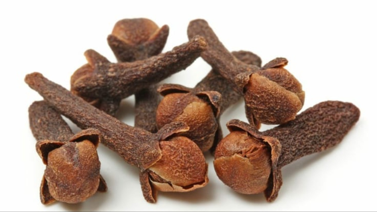 Cloves