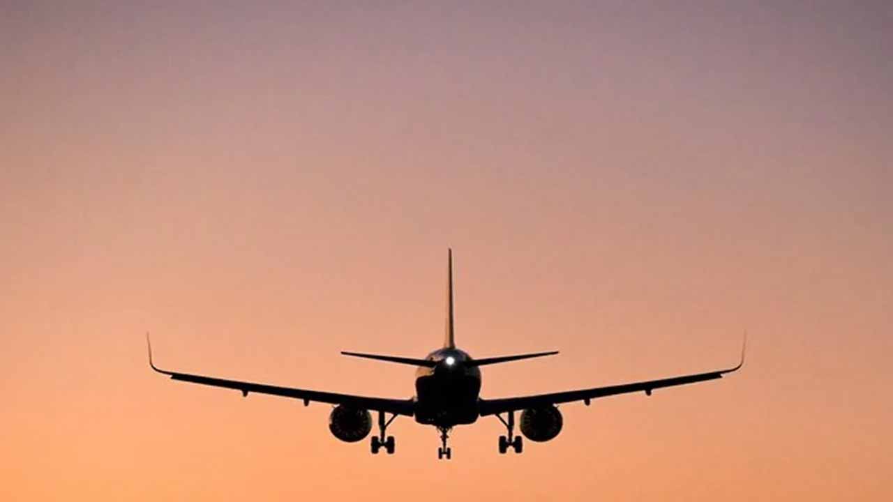DGCA issues key directives for commercial flights