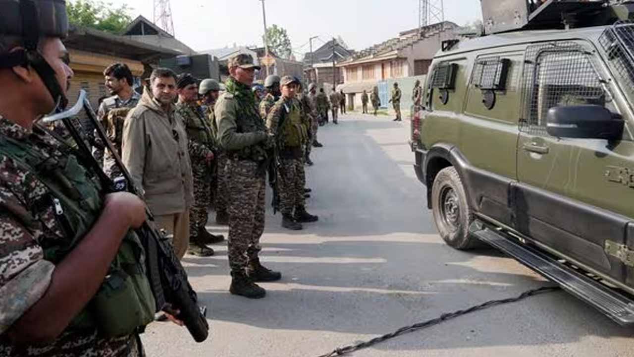 Operation Sindoor.. Uttar Pradesh government on red alert