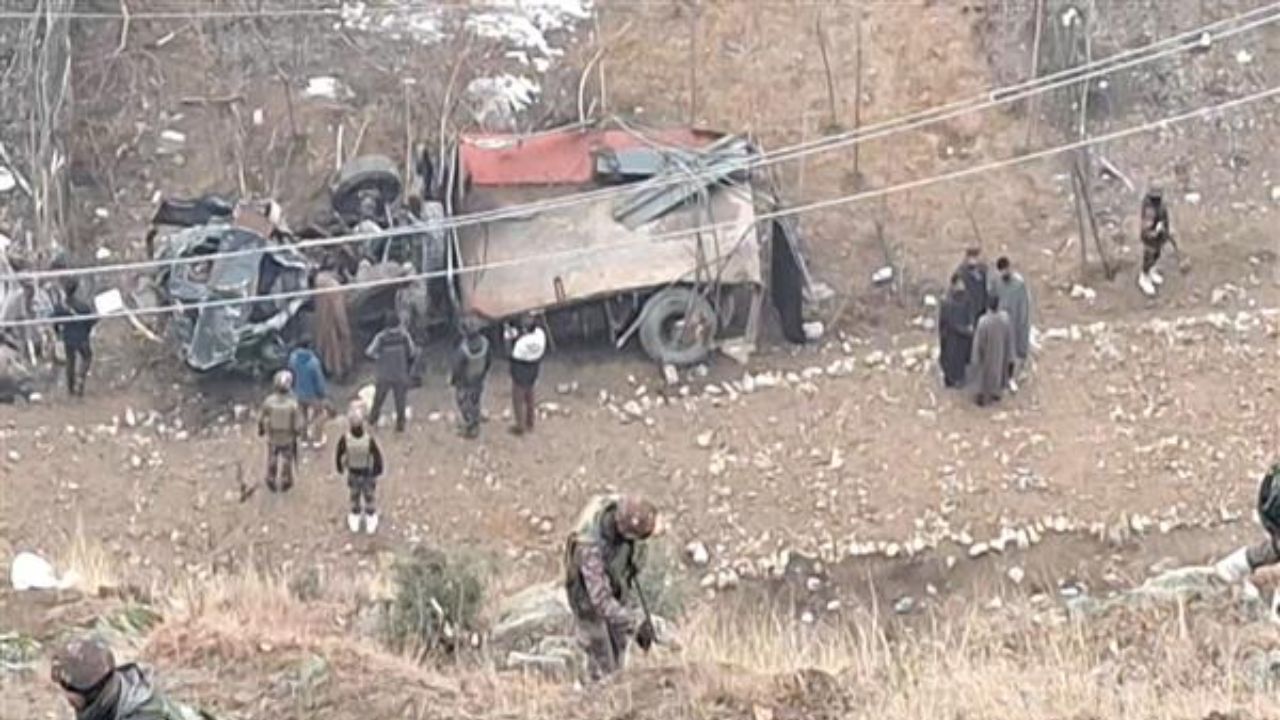 Army Vehicle Accident Army Vehicle Falls Into Gorge Jammu Kashmirs Ramban Indian Army