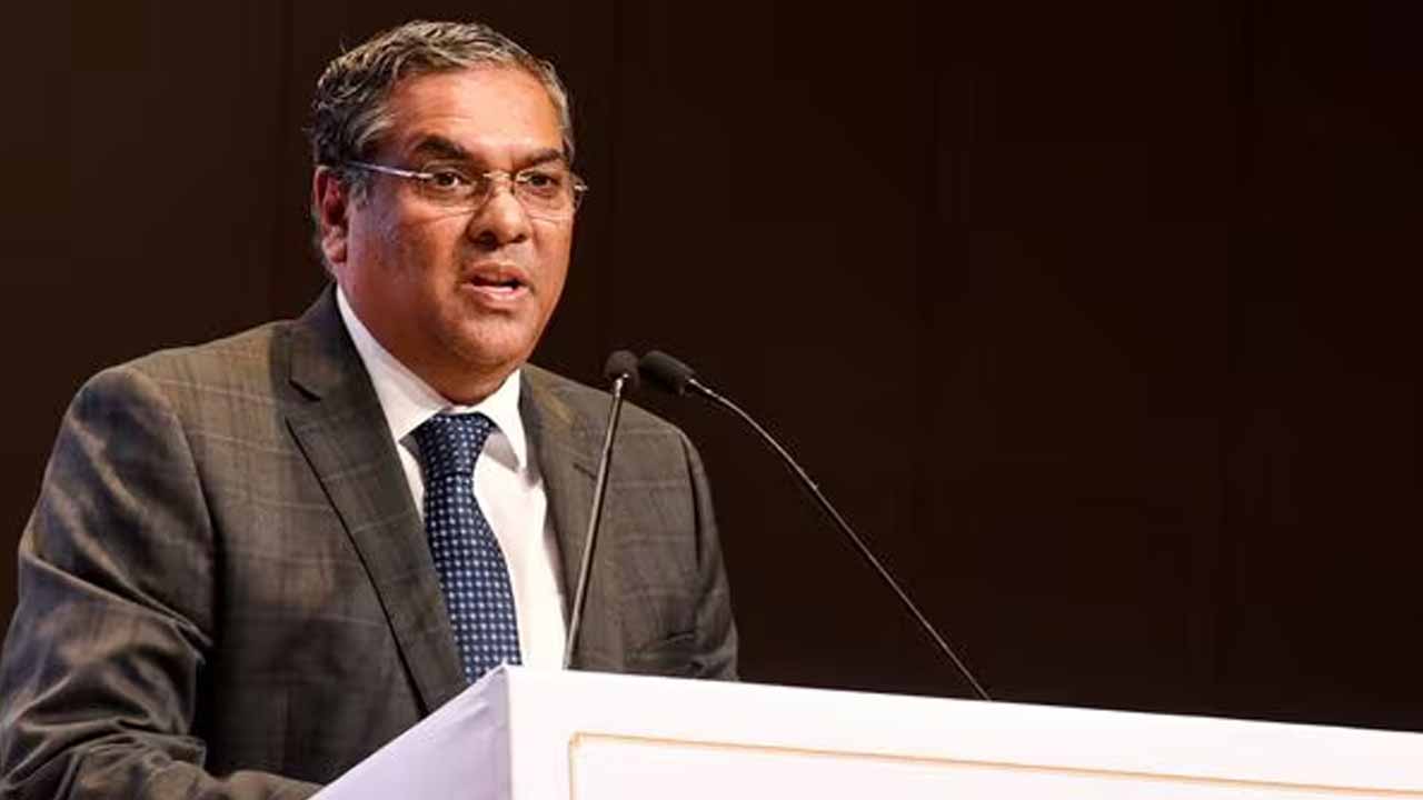 CJI Justice Sanjeev Khanna to retire today.. Justice Gavai to be new CJI