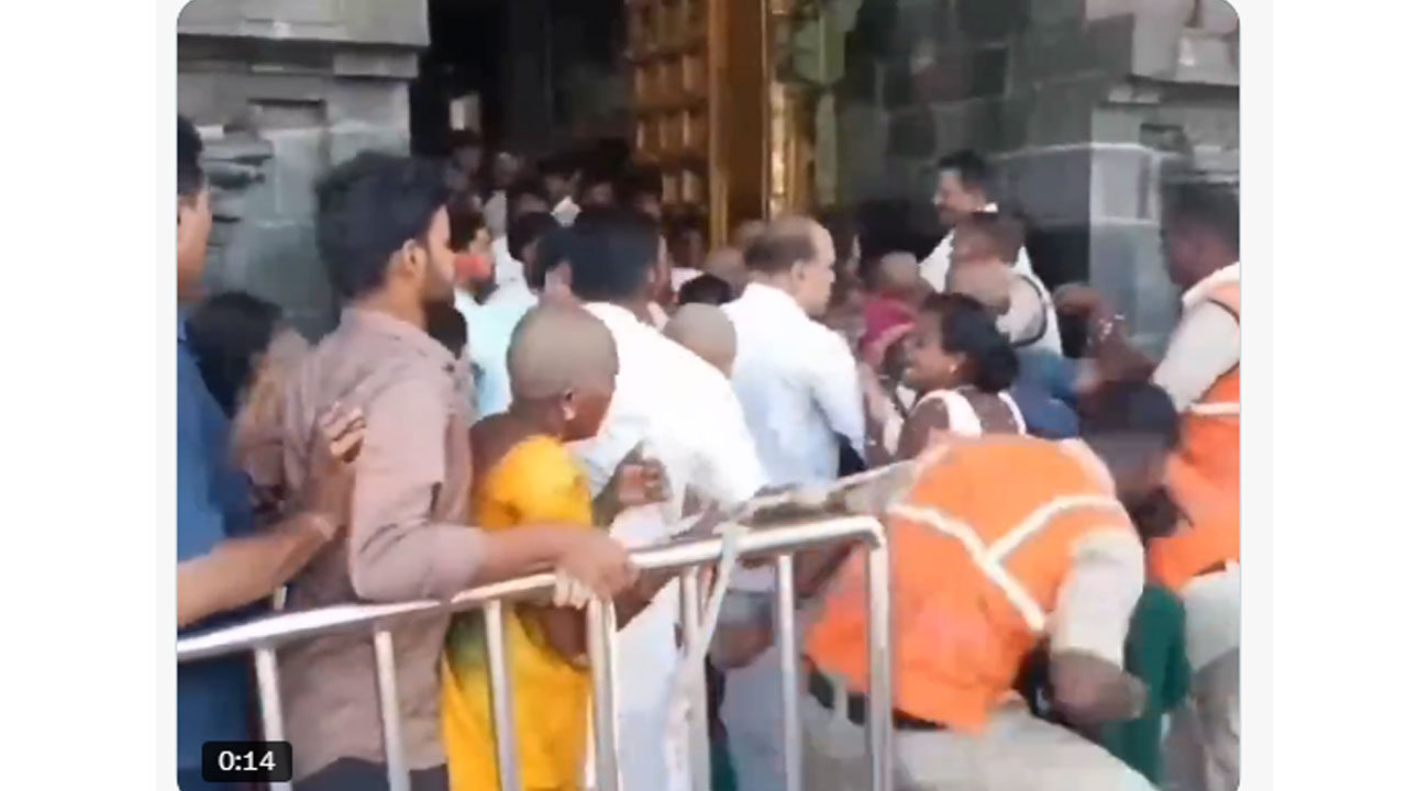Devotees Fights