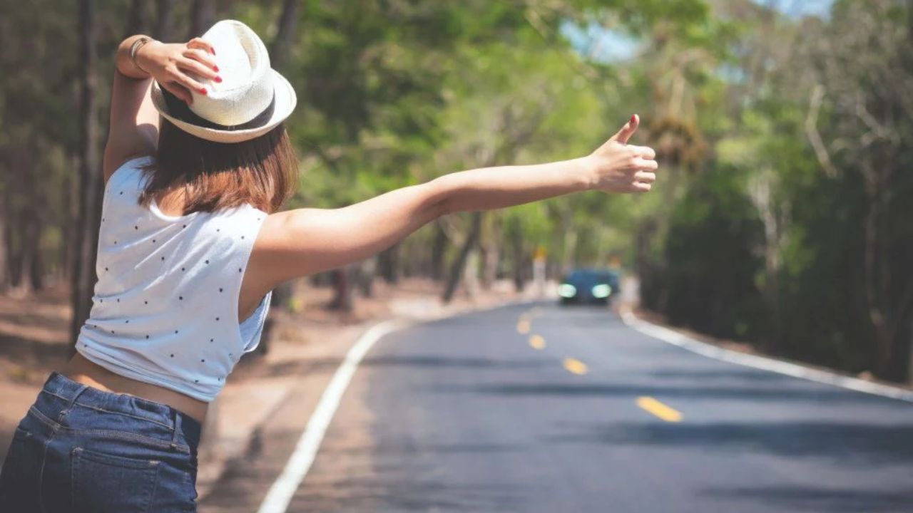 Hyderabad Lady Hitchhikers Two Wheeler Motorists Lift