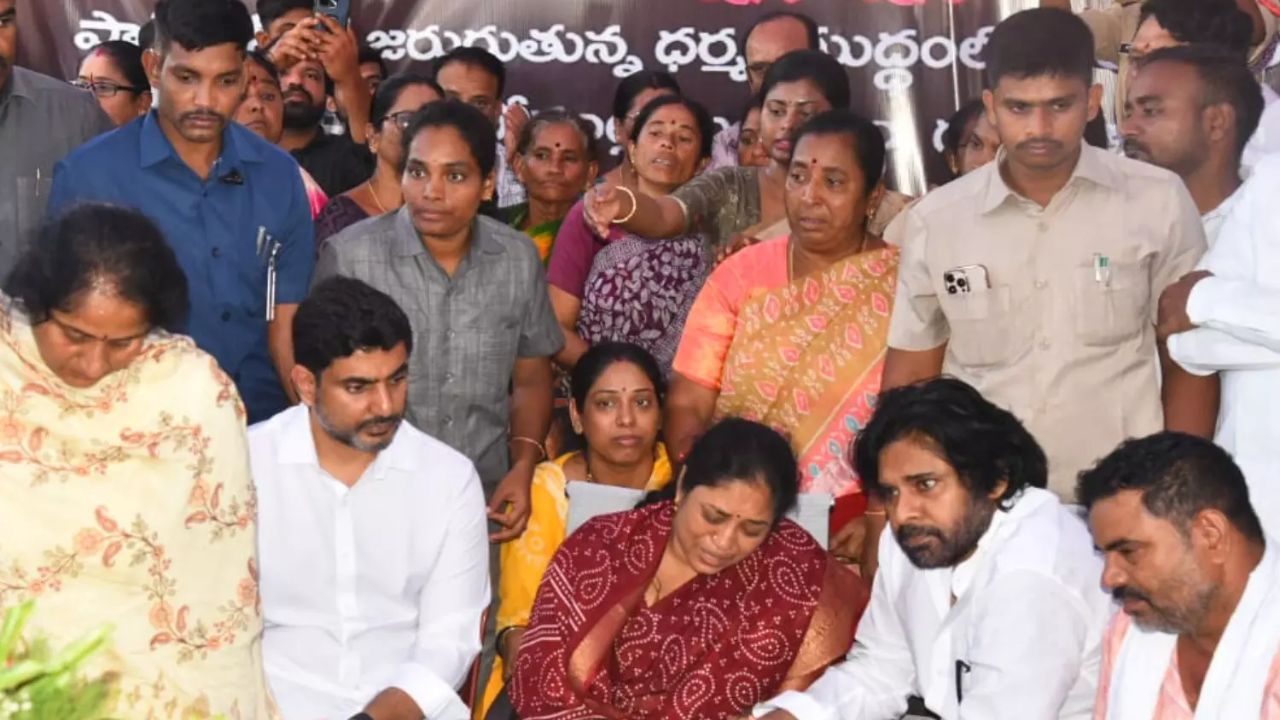 Martyr Murali Nayak Kallitanda Ap Deputy Cm Pawan Kalyan Nara Lokesh