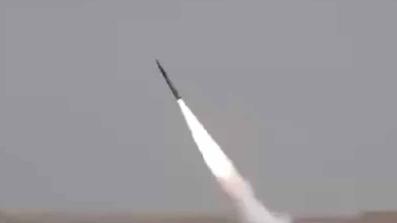 Pakistan tests Fateh missile