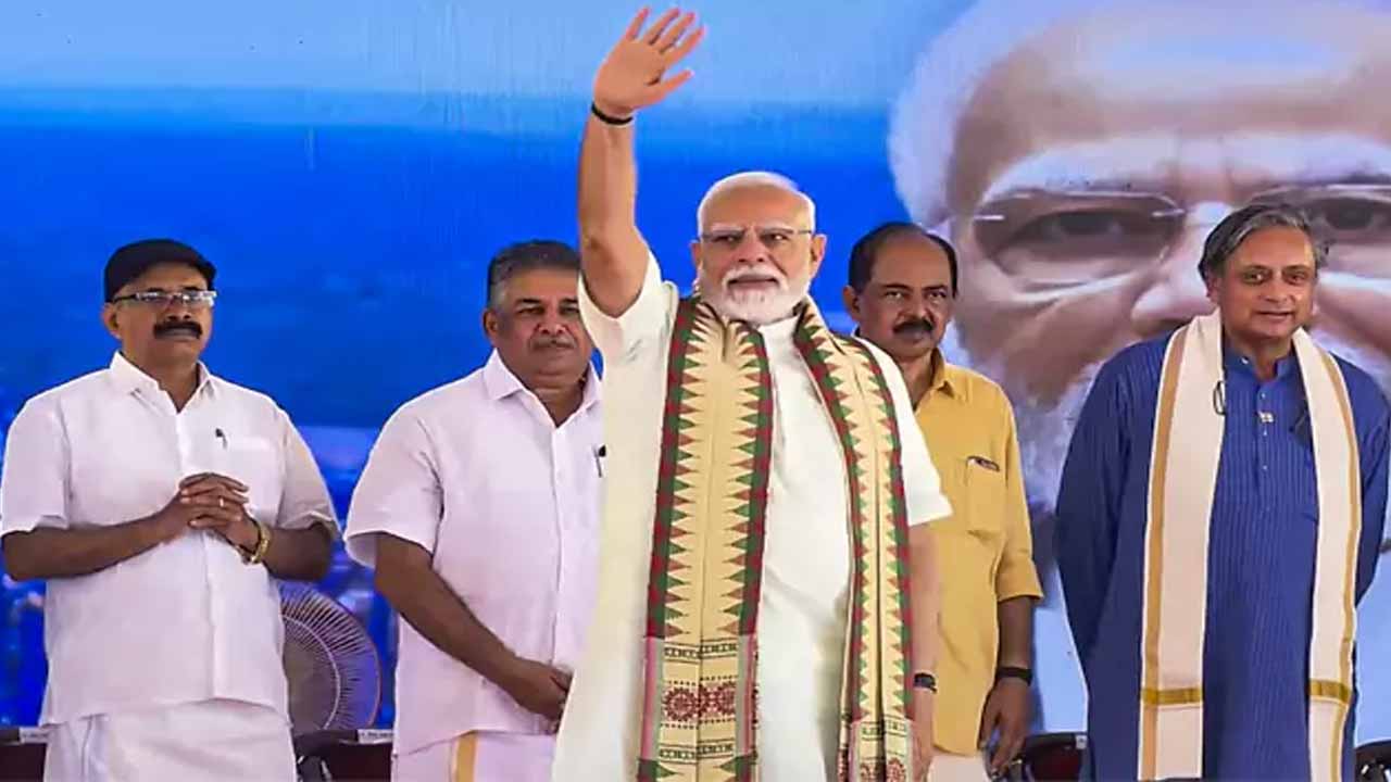 Some people can't sleep after seeing this photo: PM Modi