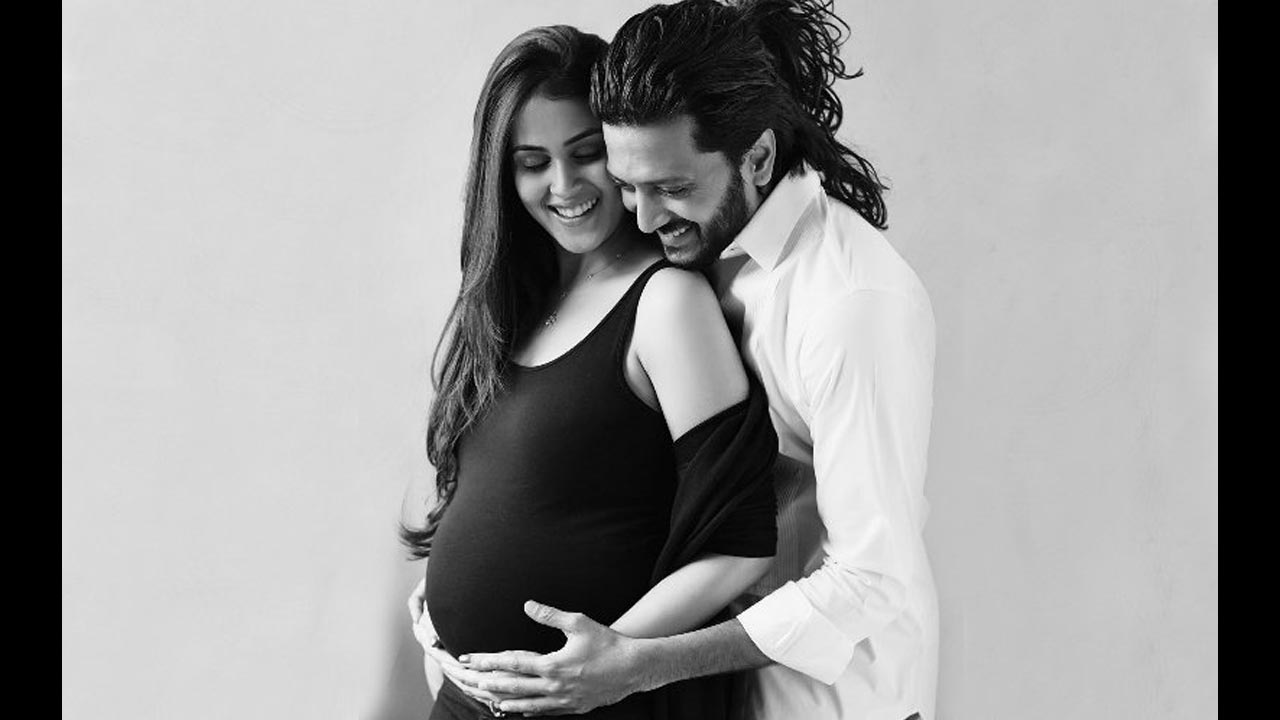 Genelia Baby Bump