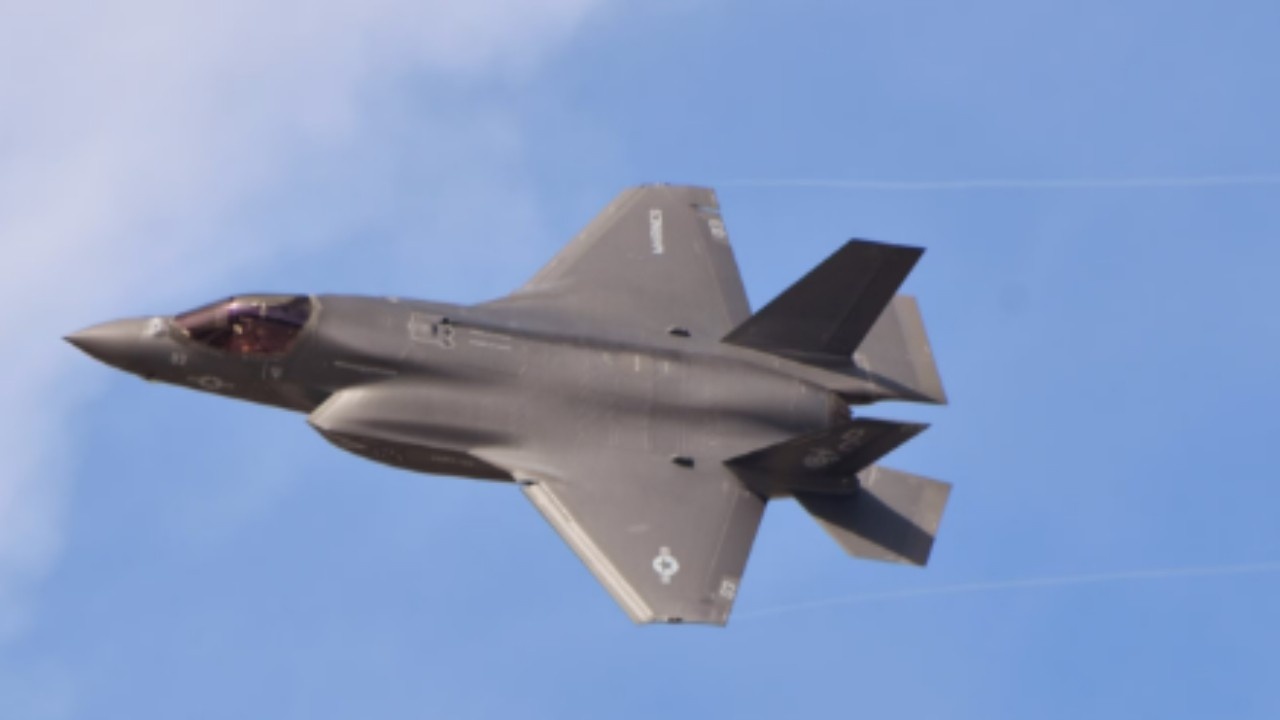 Fighter Jet
