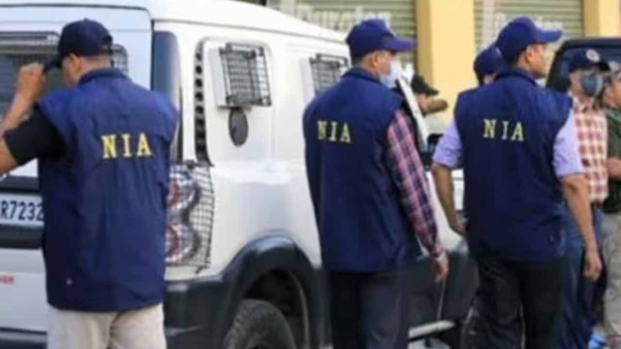 NIA raids 15 areas in 8 states.. investigating network of Pakistani spies