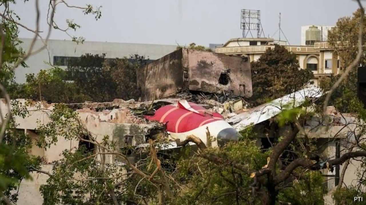 Air India plane crash: Preliminary report to the Center