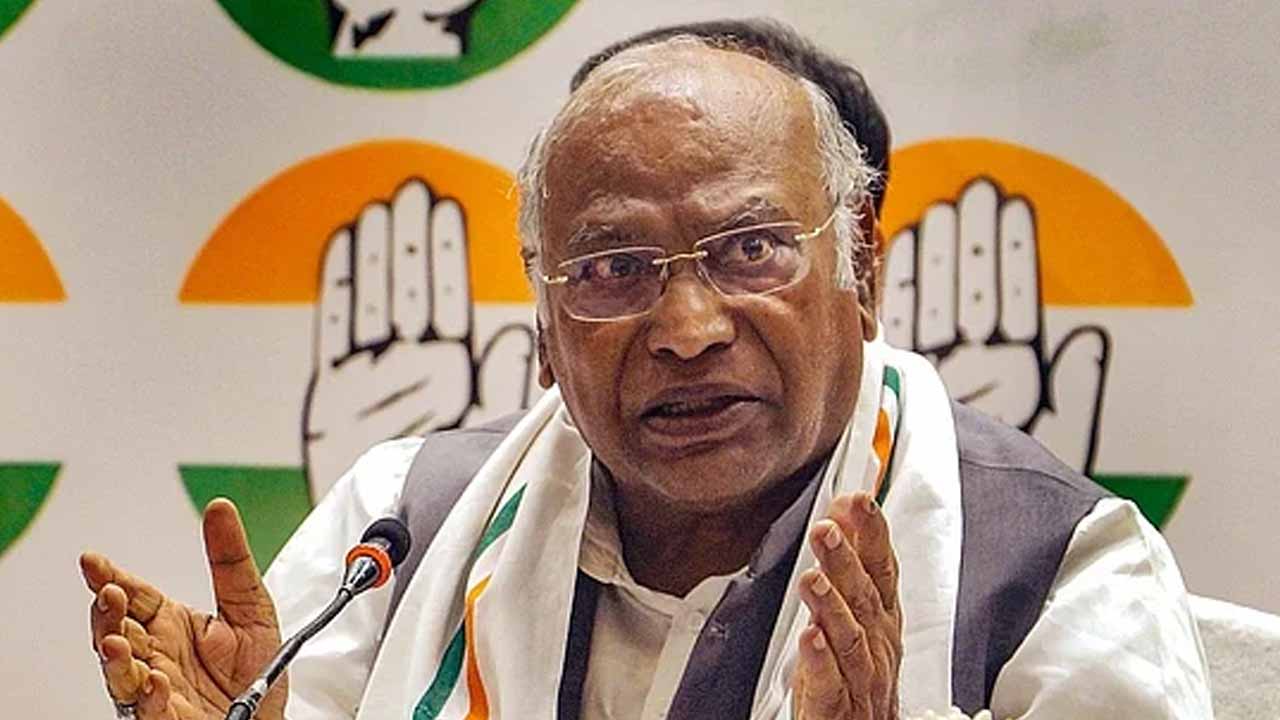 If Operation Sindoor is fully supported... Modi will stop the war: Mallikarjuna Kharge