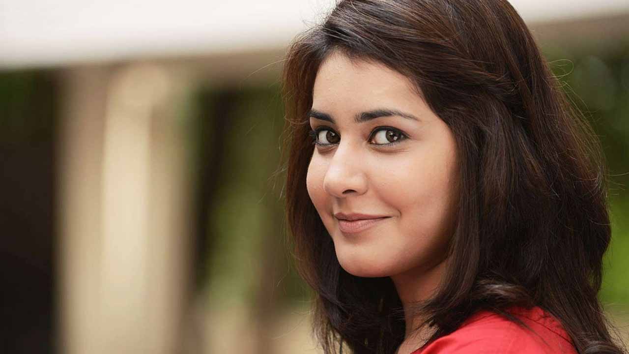 Rashikhanna Ub