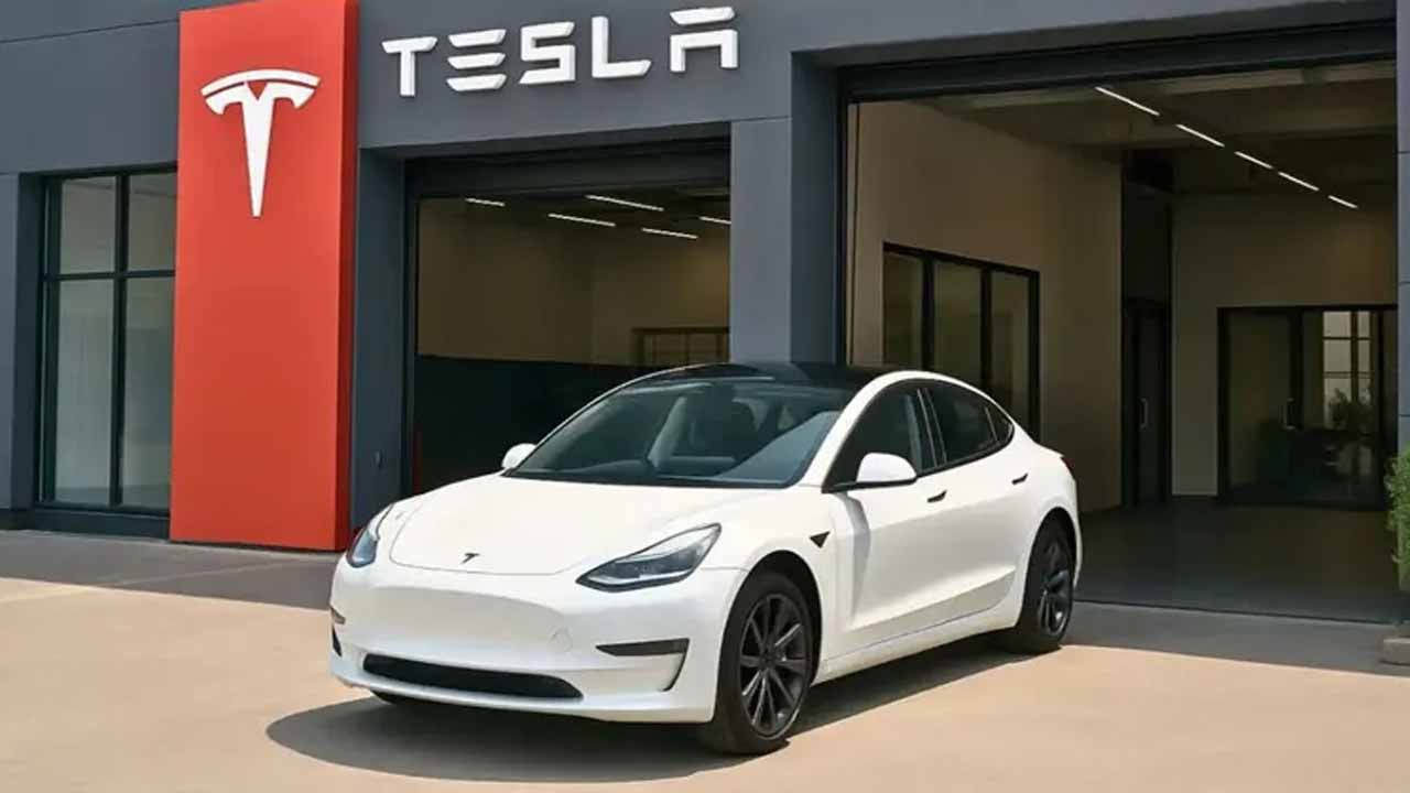 Tesla's first showroom opens in India..Here are the details of the price and delivery timeline!