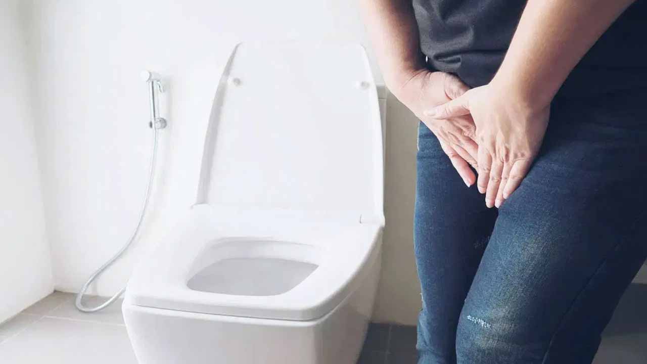 Urinating frequently? This could be a sign of prostatitis - Doctors warn