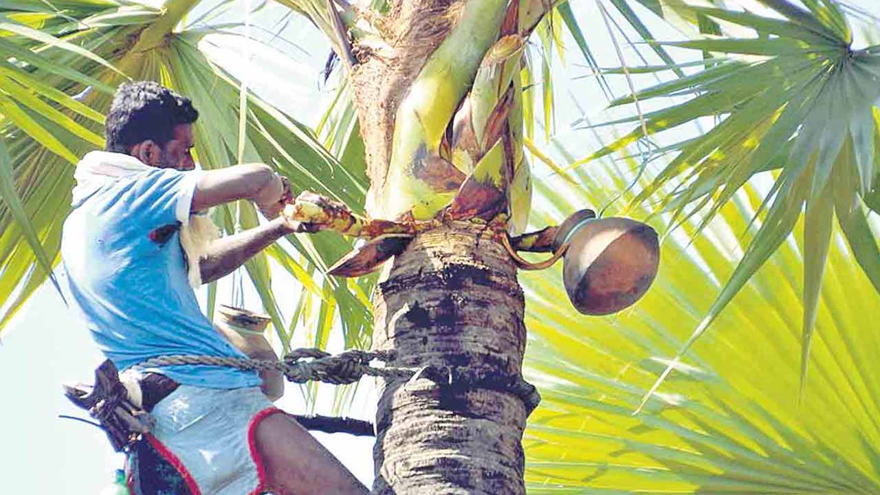 Another good news for Geeta workers..Two-wheelers with Adarana-3.0 scheme