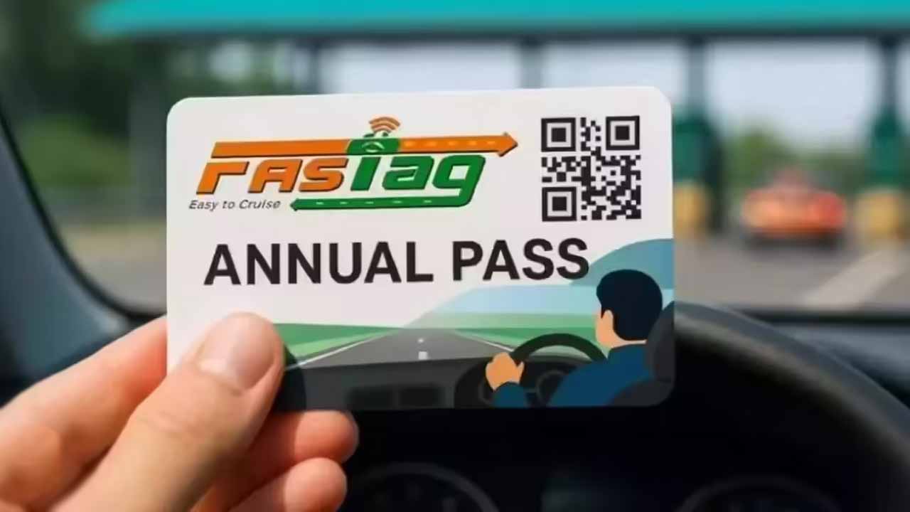 Fantastic response to FASTag annual pass.. Lakhs of users bought it on the first day