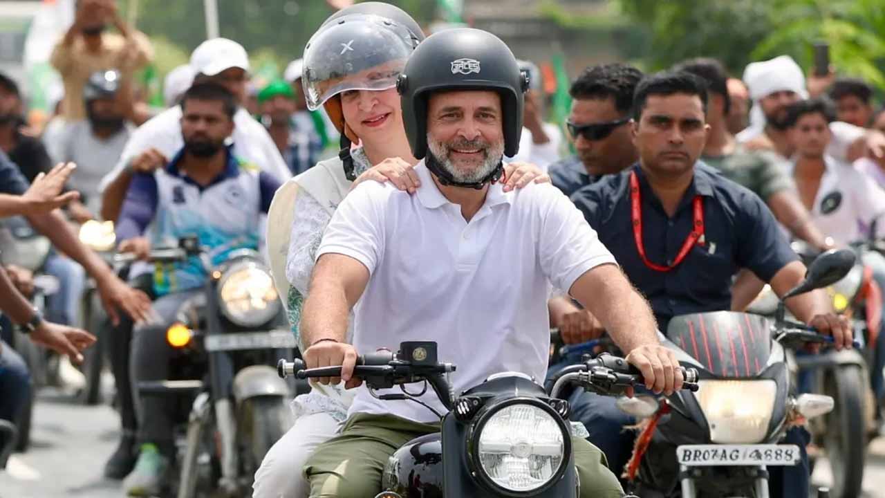 Rahul, Priyanka ride bikes in 'Voter Adhikar Yatra'
