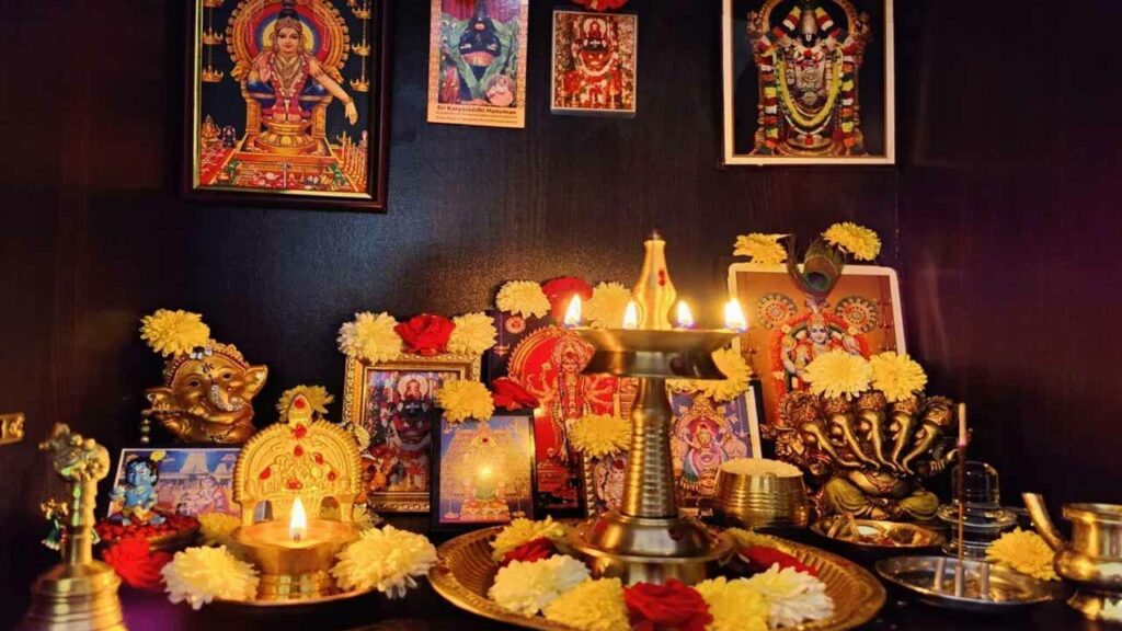 What are the rules of the puja house? What are the Vastu rules for incense sticks and flowers?