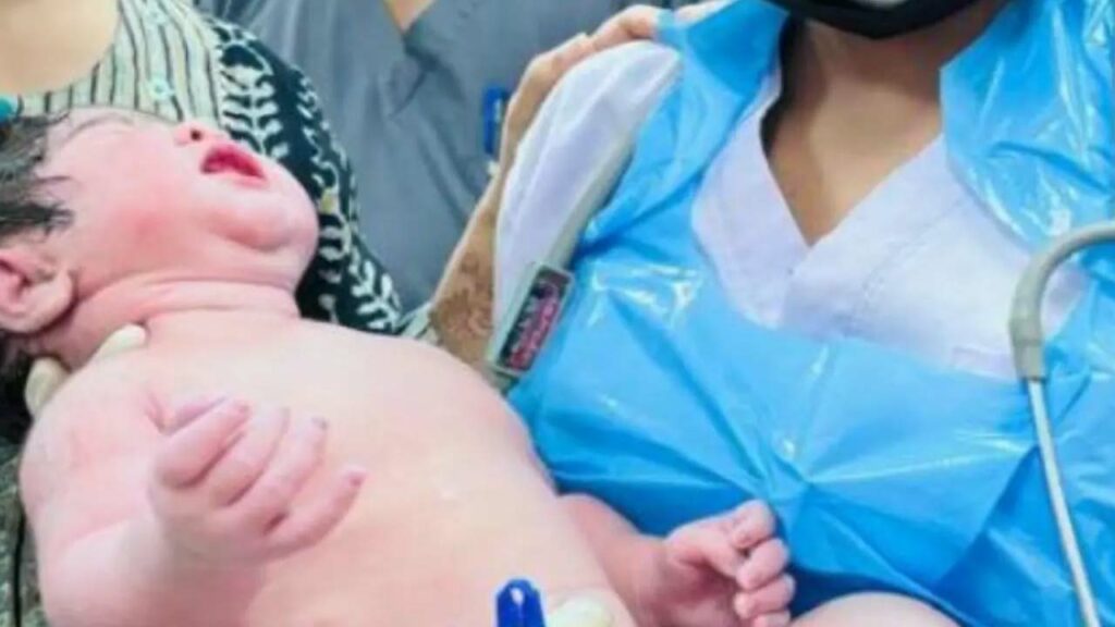5.2kg Newborn