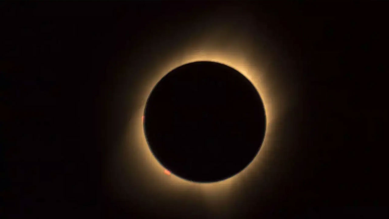 Chandra Grahanam2025