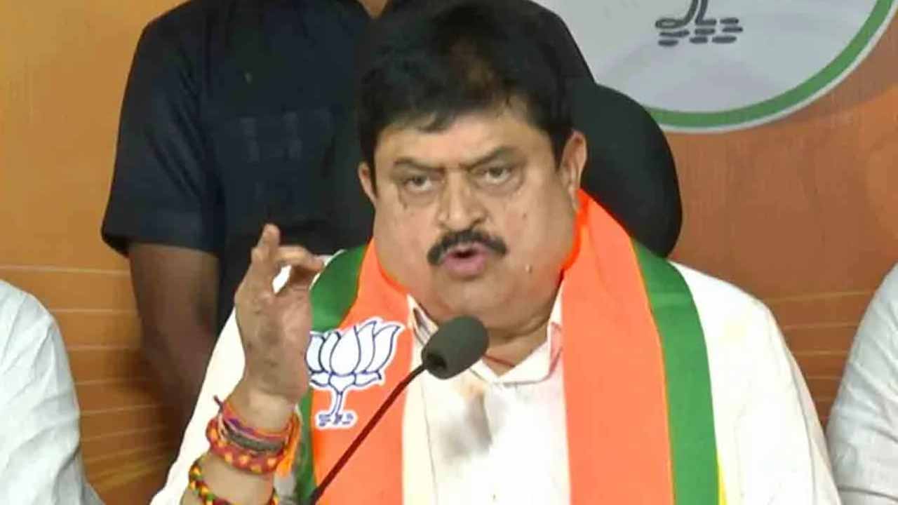 Congress has no moral right to speak on Kamareddy land: Ramachandra Rao