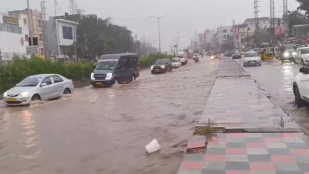 Heavy Rain In Hyderabad