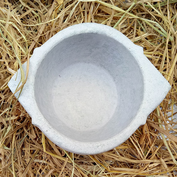 Kal Chatti (Stone Vessel) Capacity - 1.5 Litre
