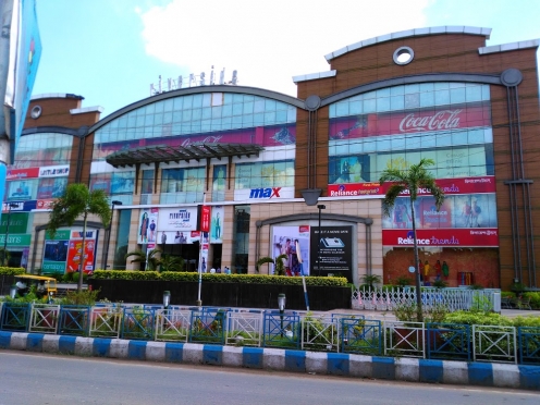 Avani Riverside Mall