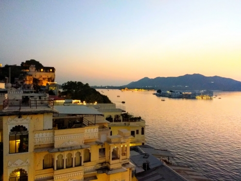 Jaiwana Haveli Lake facing