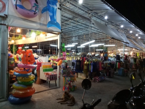 Pratamnak Night Market