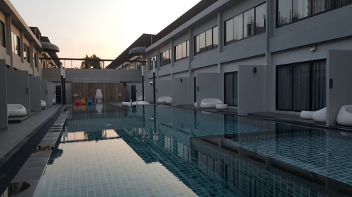 S Ratchada Leisure Hotel