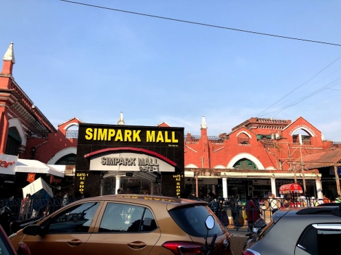 Simpark Mall New Market