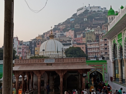 Hotel ATA Inn And Restaurant