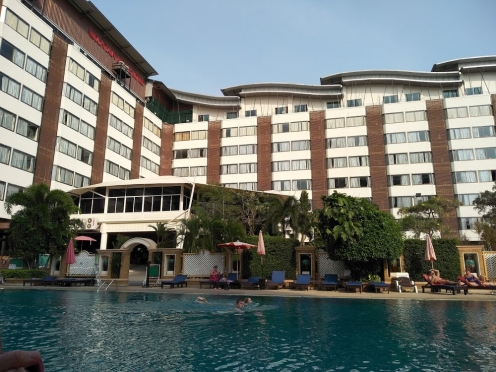 Mountain Beach Hotel