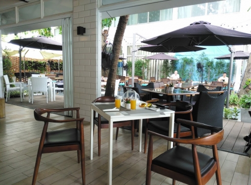The Beach Restaurant Na Jomtien Beach