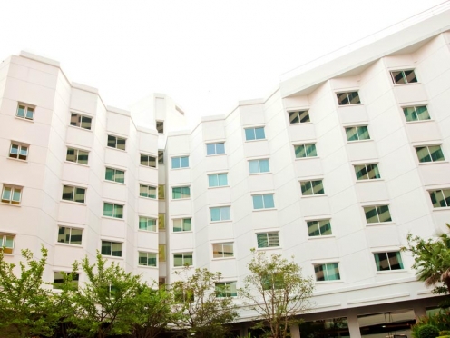 Graceland Bangkok by Grace Hotel