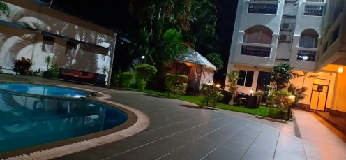 La Gulls Court Vagator