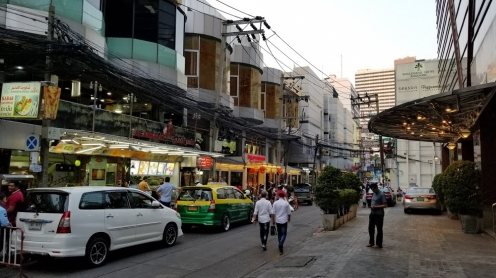 Grand 5 Hotel & Plaza Sukhumvit Bangkok