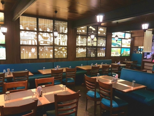 Devicos Restaurant & D Lounge Bar