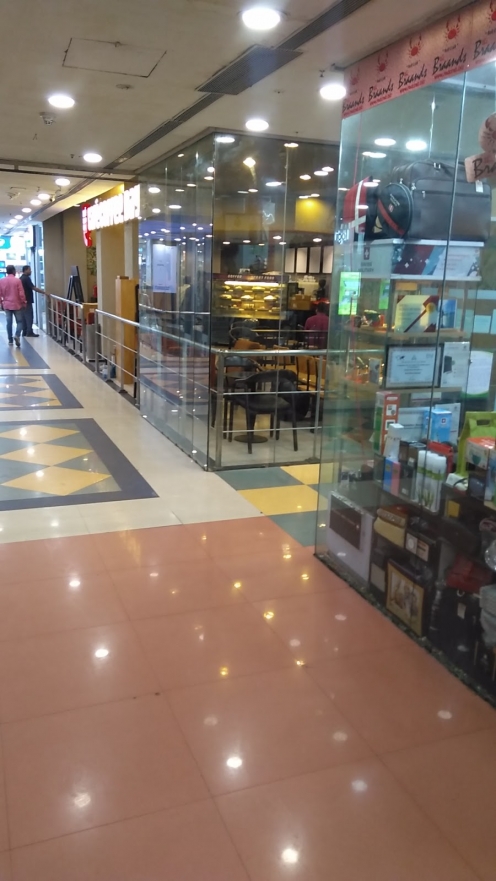 E-Mall shopping mall Kolkata