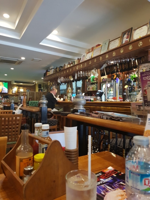 Sportsman Pub & Restaurant