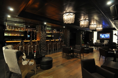 Sixteen 69 Lounge Bar