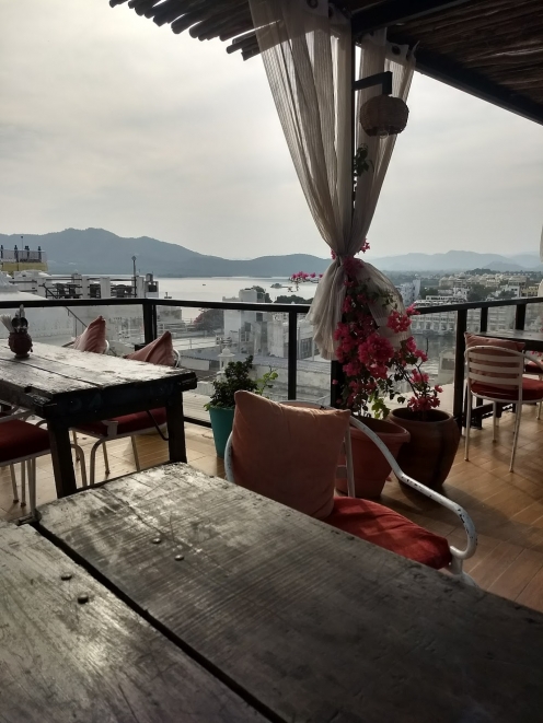 Sun N Moon Rooftop Café Restaurant