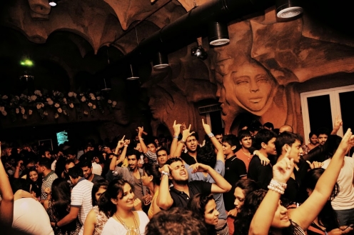 LPK Waterfront Club Verem